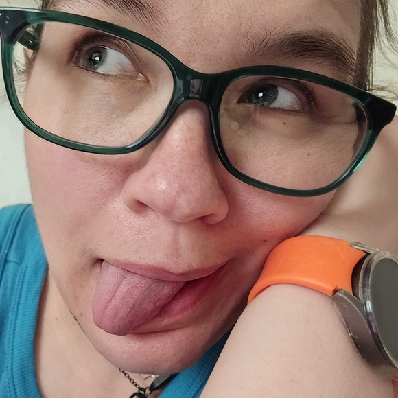 Meet your Posher, Samantha - Picture 5 of 9